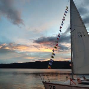 PASEO EN VELA
